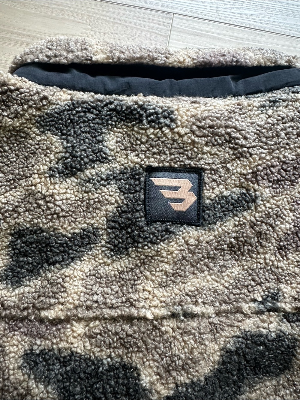 NWT! BURLEBO Sherpa Quarter Zip in Rocky Mountain Camo - Size S - Picture 6 of 6